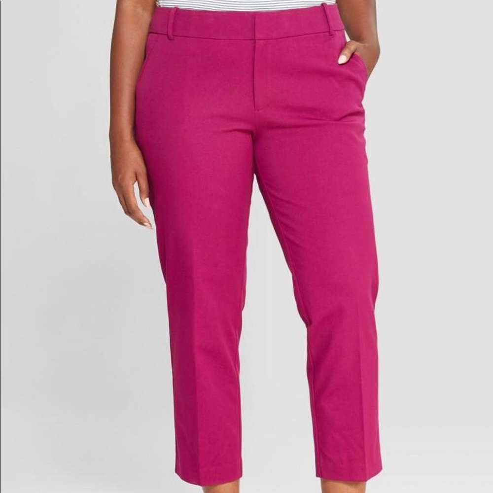 Magenta Ava & Viv comfort waistband ankle pants